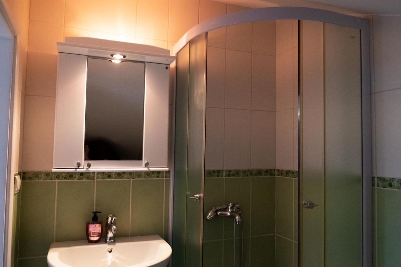 Guest House Mrvaljevic Budva Bagian luar foto