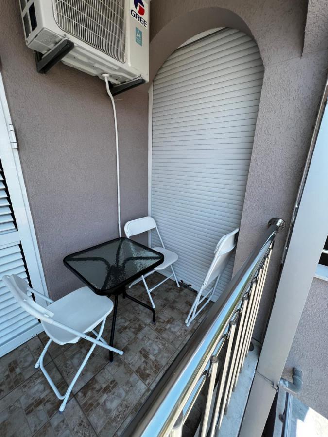 Guest House Mrvaljevic Budva Bagian luar foto