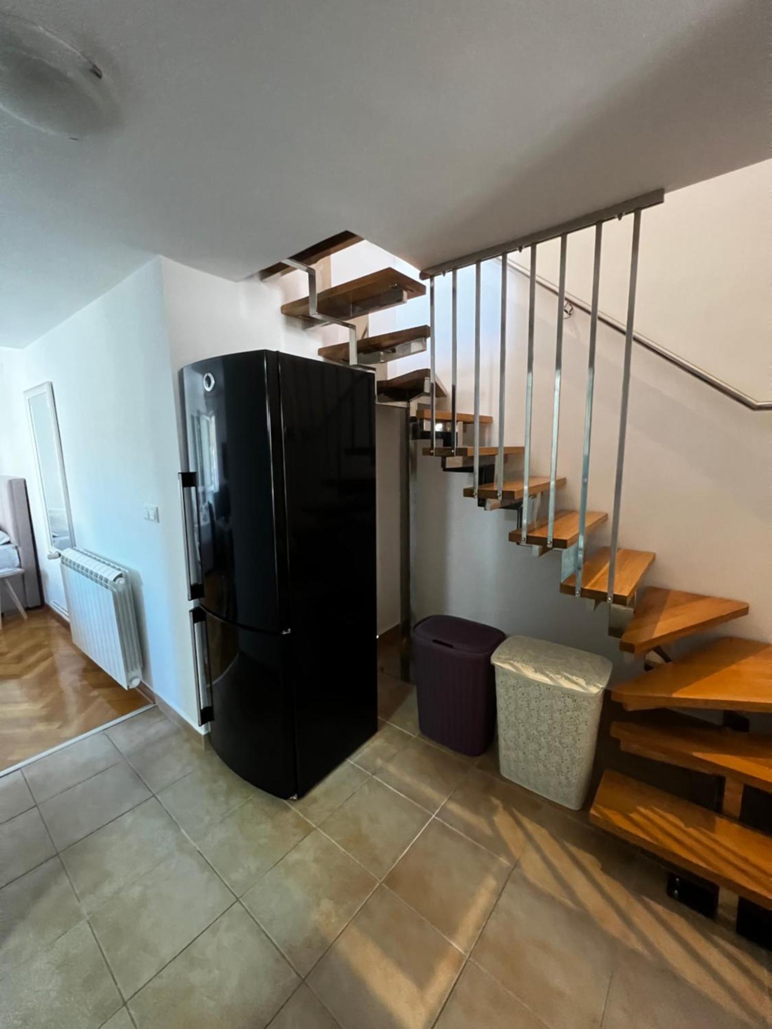 Guest House Mrvaljevic Budva Bagian luar foto